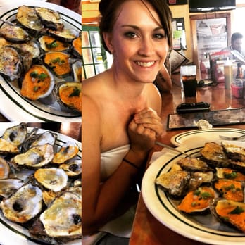 Deckhand Oyster Bar - Try it all! - Seafood Near Me - Austin, Texas