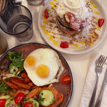 Cafe La Maude - Baklawa Pancakes and Saumon Fumé - Cafes Near Me - Philadelphia, Pennsylvania Cafe La Maude - Baklawa Pancakes and Saumon Fumé - Cafes Near Me - Philadelphia, Pennsylvania