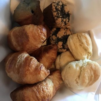 Eleven - Bread basket - New American Near Me - Pittsburgh, Pennsylvania
