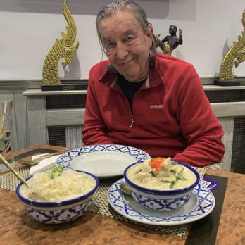 The Hamilton Arms - Thai Near Me - Midhurst, WSX The Hamilton Arms - Thai Near Me - Midhurst, WSX