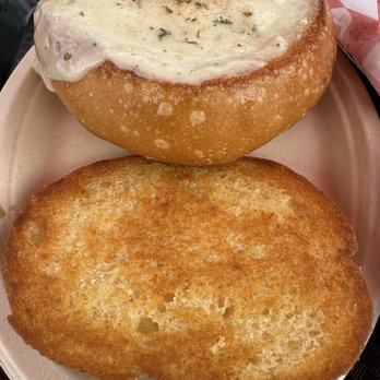 Giovanni's Fish Market - Sourdough Bread Bowl - Seafood Near Me - Morro Bay, California