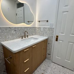 Kitchen and Bath Concepts - Complete bathroom remodelling