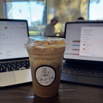Cafe La Vies - Vietnamese Pumpkin Latte - Coffee & Tea Near Me - Sacramento, California