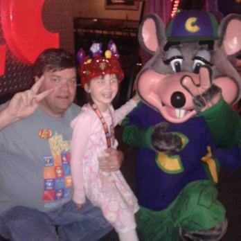 Chuck E. Cheese - His 5th birthday - Pizza Near Me - Las Vegas, Nevada