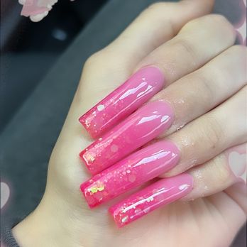 Amazing Nails & Spa - Nails - Nail Salons Near Me - Tracy, California