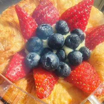 The Enchanted Oven - Fruit & custard pastry~ yum! - Bakeries Near Me - Broomfield, Colorado The Enchanted Oven - Fruit & custard pastry~ yum! - Bakeries Near Me - Broomfield, Colorado