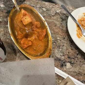 Curry Pizza - Chicken Tikka Masala - Indian Near Me - Lehi, Utah