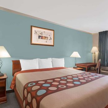 Super 8 by Wyndham Moody - Guest room - Hotels Near Me - Moody, Alabama Super 8 by Wyndham Moody - Guest room - Hotels Near Me - Moody, Alabama