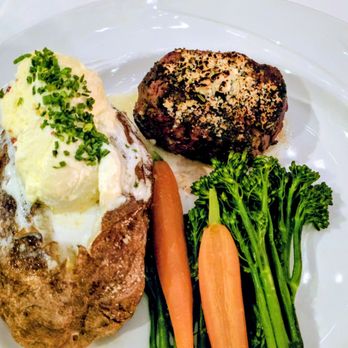 Duke's Steakhouse - Filet Mignon USDA Prime with Point Reyes Blue Cheese Crust - Steakhouses Near Me - Sparks, Nevada Duke's Steakhouse - Filet Mignon USDA Prime with Point Reyes Blue Cheese Crust - Steakhouses Near Me - Sparks, Nevada
