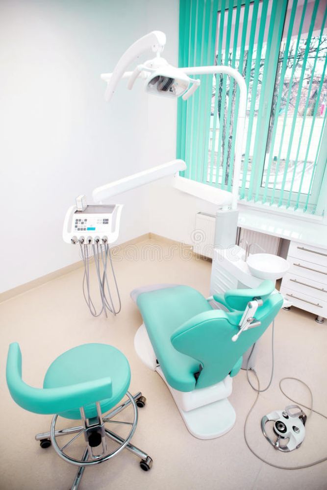 DIAMOND SMILE DENTAL 18107 Sherman Way, Reseda, California General