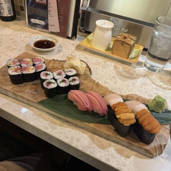 Bozu Japanese Restaurant - Sushi Bars Near Me - Honolulu, Hawaii