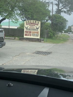 Dozier's by null