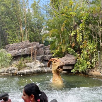 Jurassic World VelociCoaster - Amusement Parks Near Me - Orlando, Florida Jurassic World VelociCoaster - Amusement Parks Near Me - Orlando, Florida