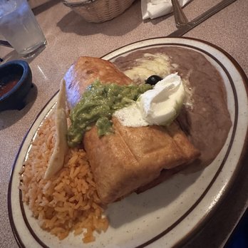 Ramon's Mexican Restaurant - Fried burrito - Mexican Near Me - Rosamond, California