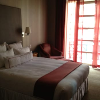 Hotel Giraffe - Glorious room! - Hotels Near Me - New York, New York Hotel Giraffe - Glorious room! - Hotels Near Me - New York, New York