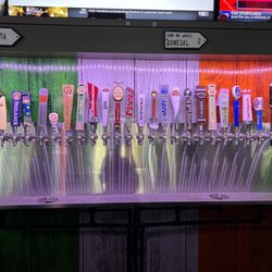 Paddy Wagon Irish Pub Downtown Tampa - Time for some sushi and a beer!