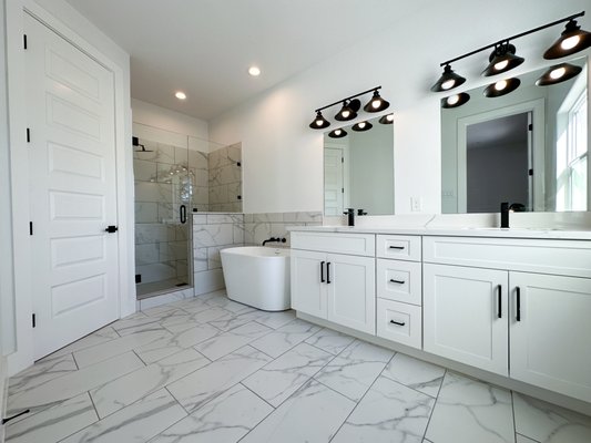 Shahin Naghavi - Madison Fine Properties