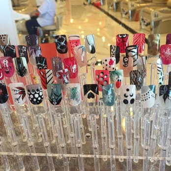 Lavish Nail & Spa - Nail Salons Near Me - Plano, Texas