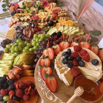 Kits Creations La - Food Delivery Services Near Me