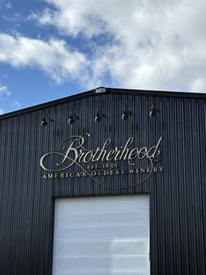 Brotherhood, America's Oldest Winery by null