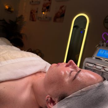 Pure Luxury Day Spa - Post Dermaplaning Facial - Day Spas Near Me - Bakersfield, California Pure Luxury Day Spa - Post Dermaplaning Facial - Day Spas Near Me - Bakersfield, California