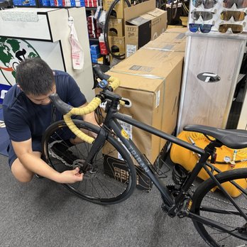Cycle World Bike - Bikes Near Me - Canoga Park, California Cycle World Bike - Bikes Near Me - Canoga Park, California