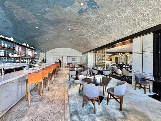 AVEO Table + Bar by null