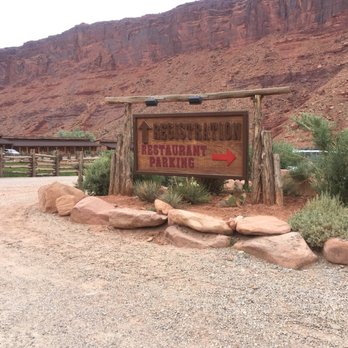Red Cliffs Lodge Moab - Hotels Near Me - Moab, Utah