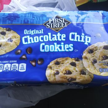Smart & Final Extra! - a bag of chocolate chip cookies - Grocery Near Me - Phoenix, Arizona