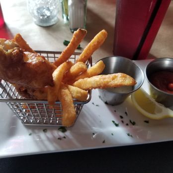 Village Food Tours - Fish & chips, delicious with a cold brew. - Food Tours Near Me - Cocoa, Florida Village Food Tours - Fish & chips, delicious with a cold brew. - Food Tours Near Me - Cocoa, Florida