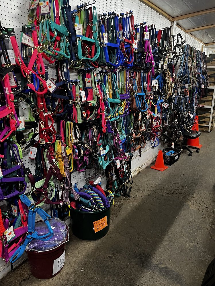 LARSEN’S FEED & PET SUPPLY CENTER Updated September 2024 20 Photos