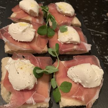 Solo Italiano - Gonfietti con Prosciutto Burrata - Italian Near Me - Portland, Maine Solo Italiano - Gonfietti con Prosciutto Burrata - Italian Near Me - Portland, Maine