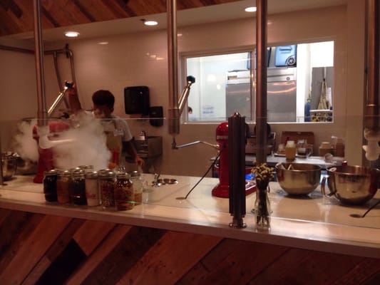 Lulu's Nitrogen Ice Cream by null