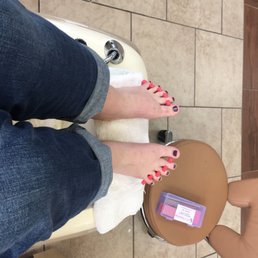 Waiting for my toes to dry Waiting for my toes to dry