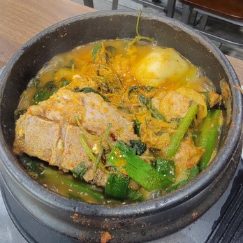 BeSeTo - Food Court Near Me - Catonsville, Maryland