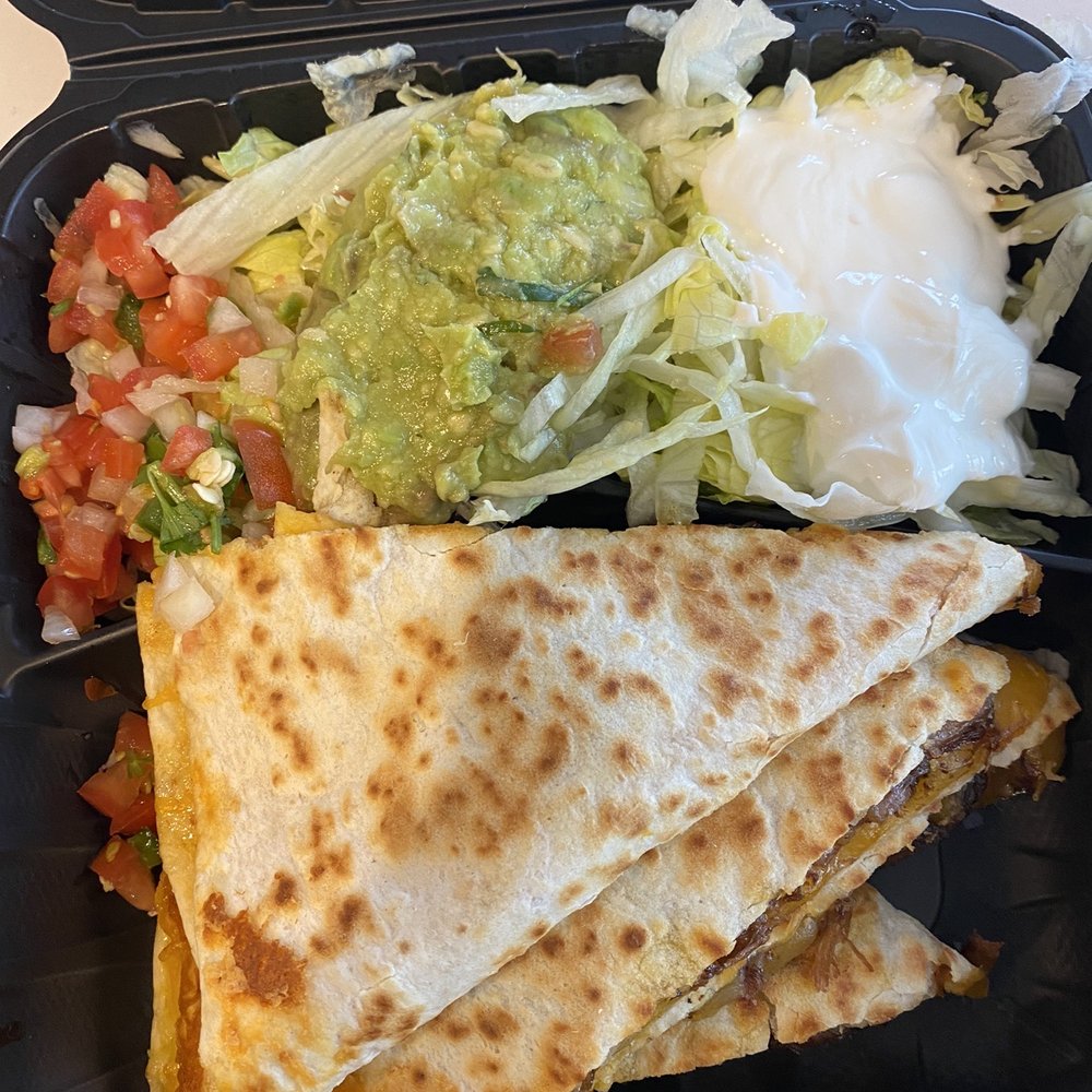 Mi Lindo Cancun Grill - Quesadilla Clasica with barbacoa - Mexican Near Me - Annapolis, Maryland Mi Lindo Cancun Grill - Quesadilla Clasica with barbacoa - Mexican Near Me - Annapolis, Maryland