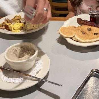 Maltby Cafe - Kids pancakes, side of gravy - American Near Me - Snohomish, Washington Maltby Cafe - Kids pancakes, side of gravy - American Near Me - Snohomish, Washington