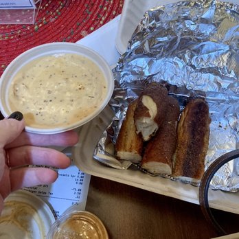 Detroit Fleat - Pretzels & Beer Cheese - Beer, Wine & Spirits Near Me - Ferndale, Michigan Detroit Fleat - Pretzels & Beer Cheese - Beer, Wine & Spirits Near Me - Ferndale, Michigan