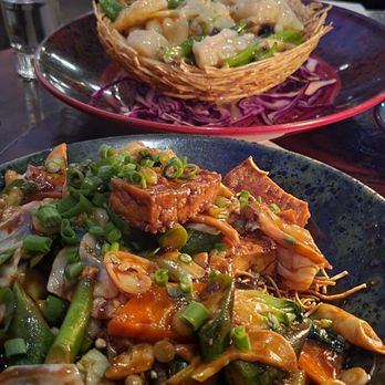 Wu Chow - Two-Faced Crispy Noodles Vegetables and Seafood Birds Nest - Dim Sum Near Me - Austin, Texas Wu Chow - Two-Faced Crispy Noodles Vegetables and Seafood Birds Nest - Dim Sum Near Me - Austin, Texas