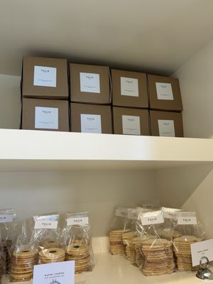 Tulie Bakery by null
