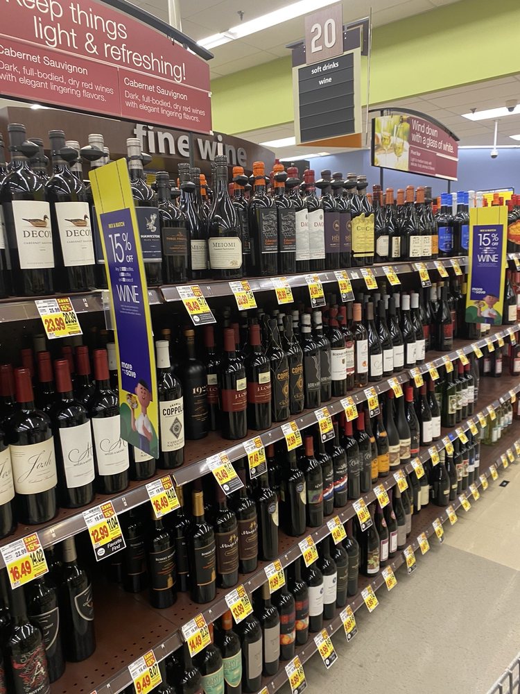 KROGER STORE Updated September 2024 27 Photos & 54 Reviews 220