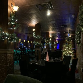 350 Grill - Beautifully decorated! - New American Near Me - Springfield, Massachusetts