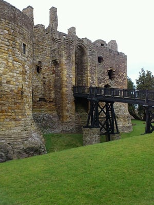 Dirleton Castle & Gardens by null