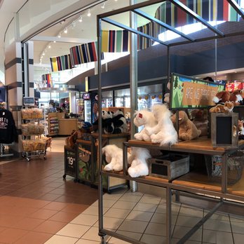 Great Lakes Service Plaza - Cutest stuffed animals - Coffee & Tea Near Me - Broadview Heights, Ohio Great Lakes Service Plaza - Cutest stuffed animals - Coffee & Tea Near Me - Broadview Heights, Ohio