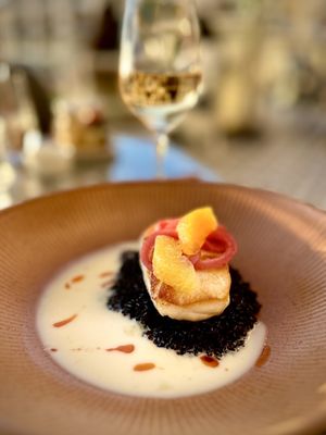 AVEO Table + Bar by null