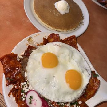 Original Breakfast House - Birria Chilaquiles Rojos and Hawiian Pancakes - Breakfast & Brunch Near Me - Phoenix, Arizona Original Breakfast House - Birria Chilaquiles Rojos and Hawiian Pancakes - Breakfast & Brunch Near Me - Phoenix, Arizona