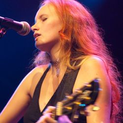 Rorie Kelly Acoustic Music - Live at the Gramercy Theatre