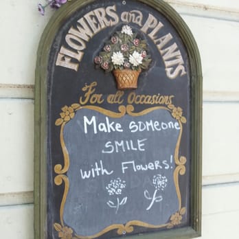Lavanda Flowers & Gifts - Florists Near Me