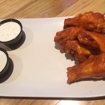 Twin Peaks - Red Hot Wings - Sports Bars Near Me - Phoenix, Arizona Twin Peaks - Red Hot Wings - Sports Bars Near Me - Phoenix, Arizona