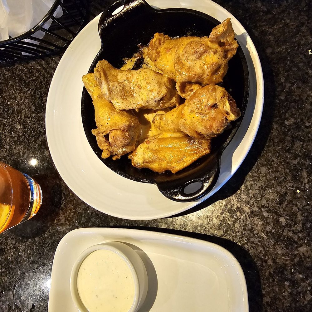 Carrabba's Italian Grill - Calabrian Wings - Italian Near Me - Glendale, Arizona